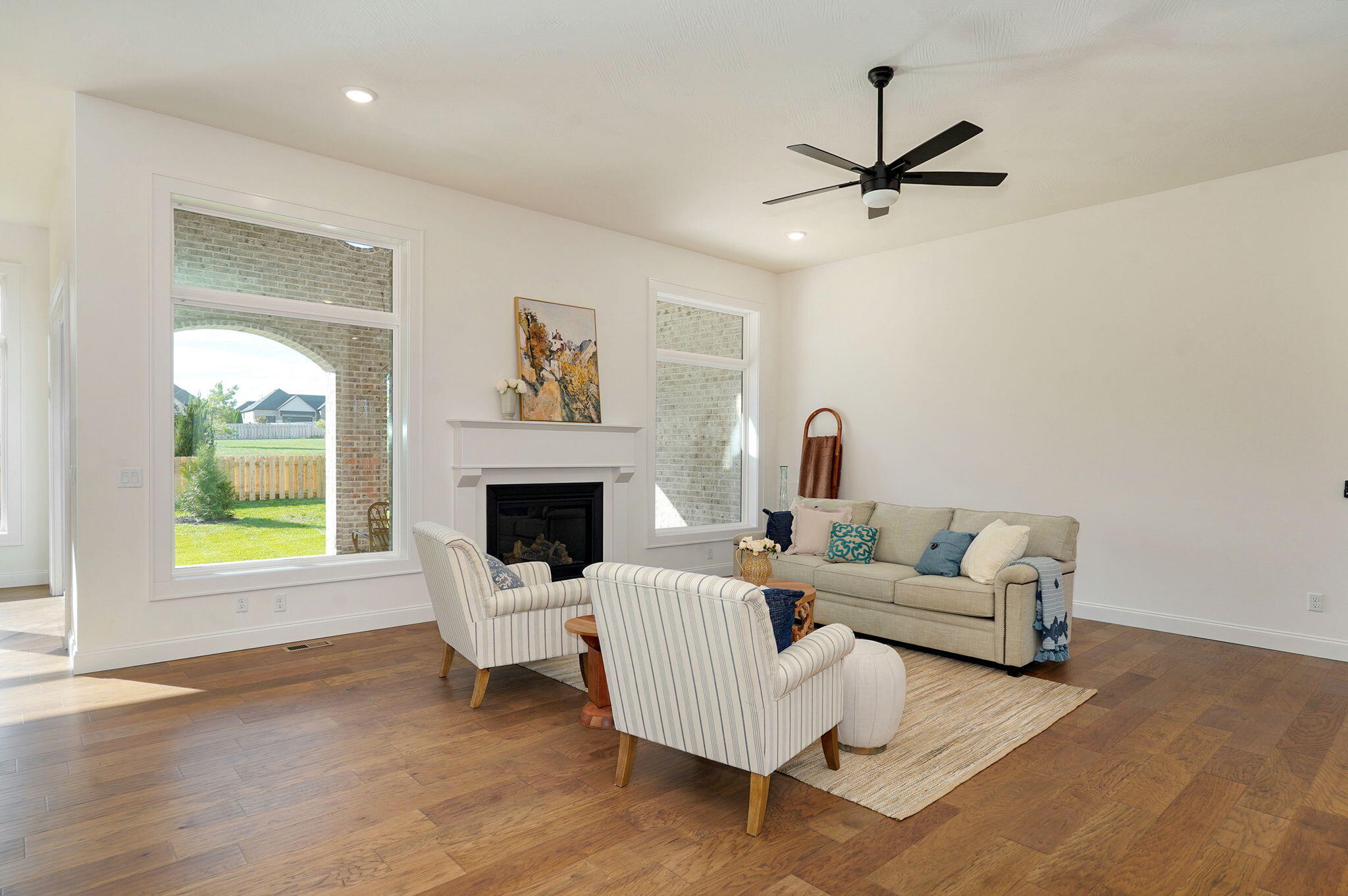property viewer photo 9