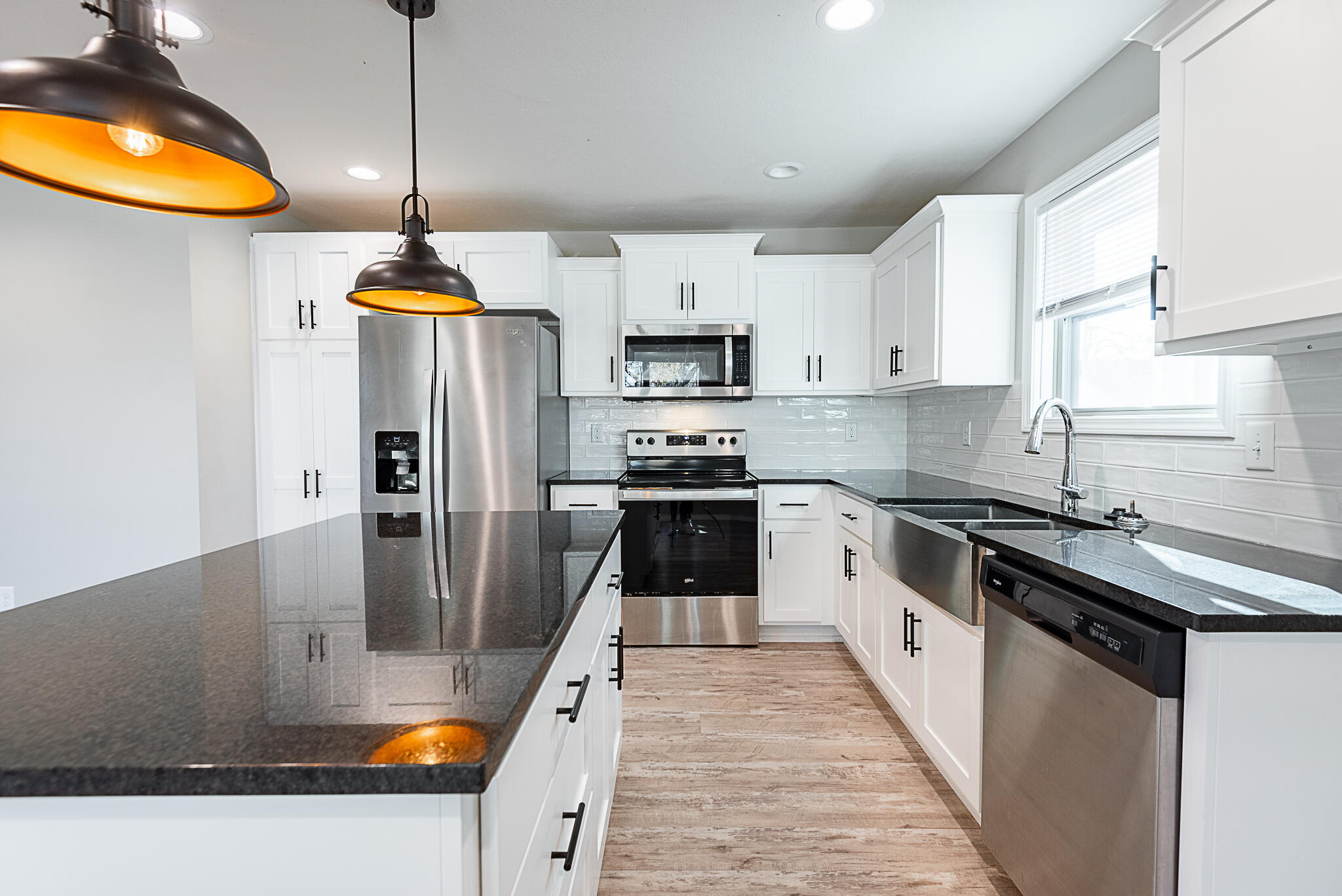property viewer photo 7