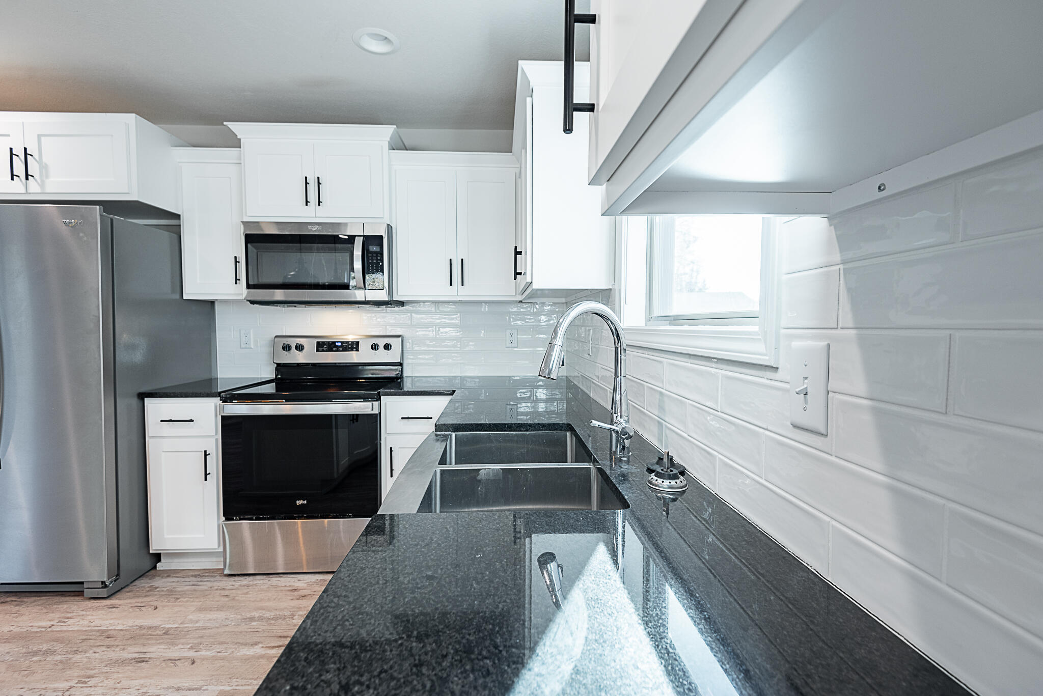 property viewer photo 8