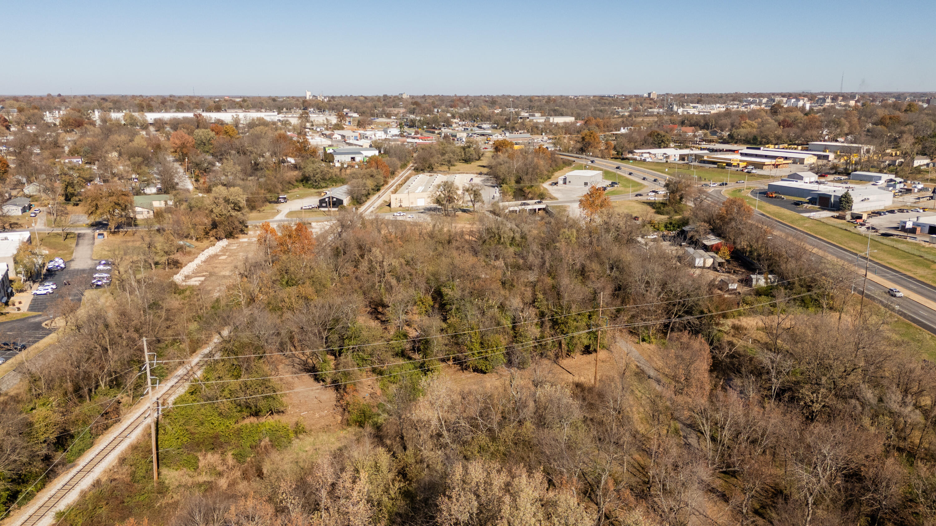 main property photo 14