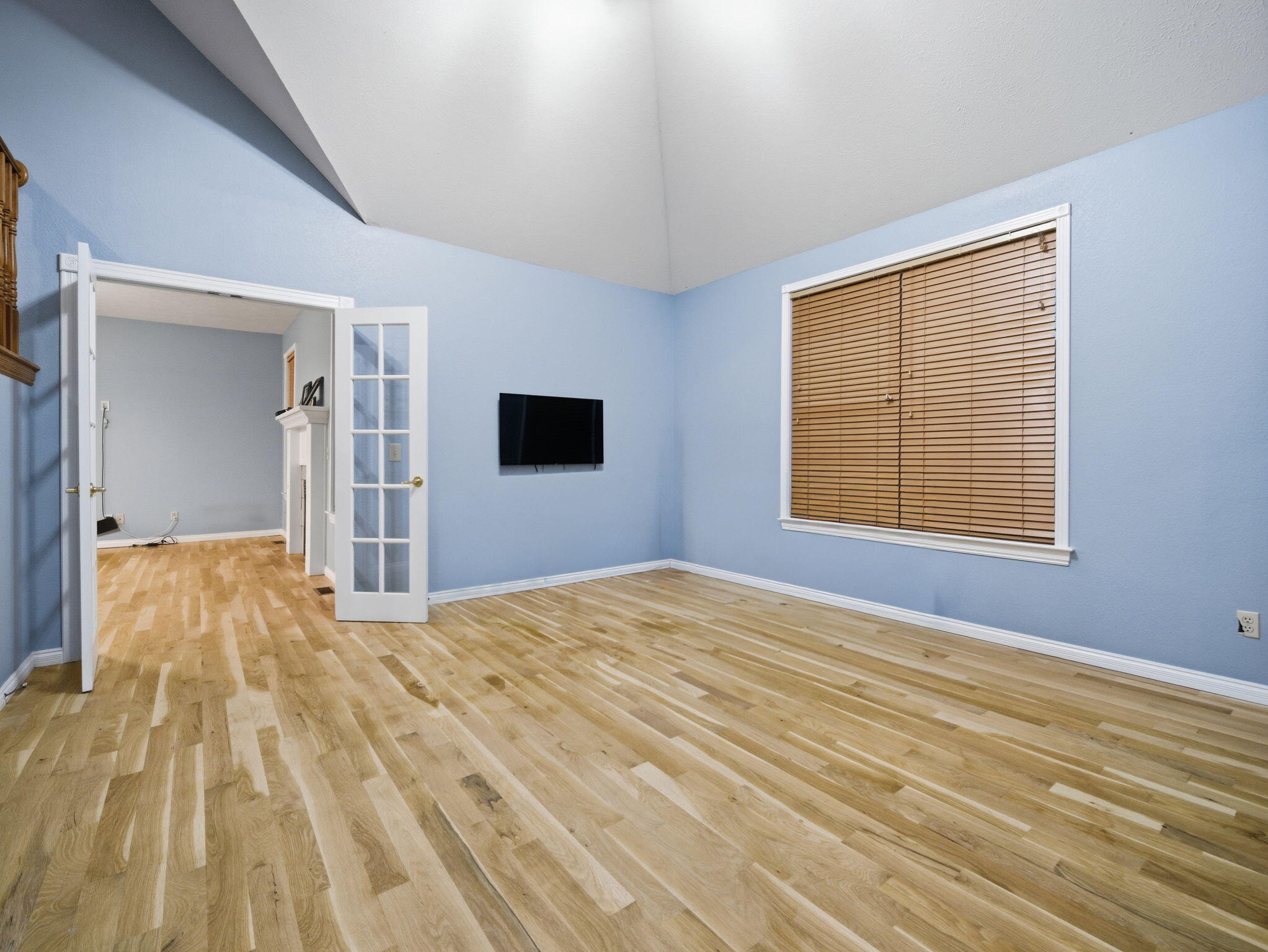 property viewer photo 10