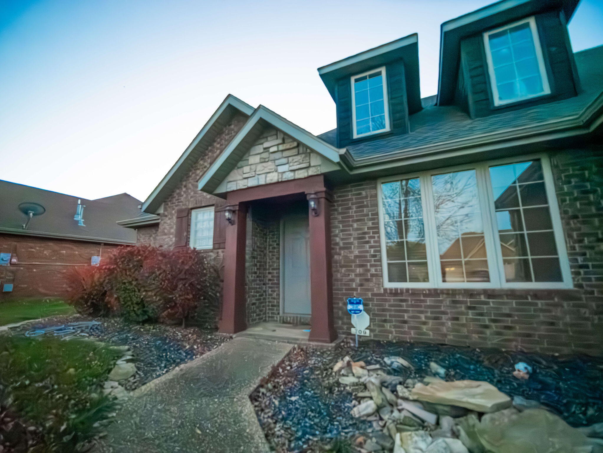 property viewer photo 3
