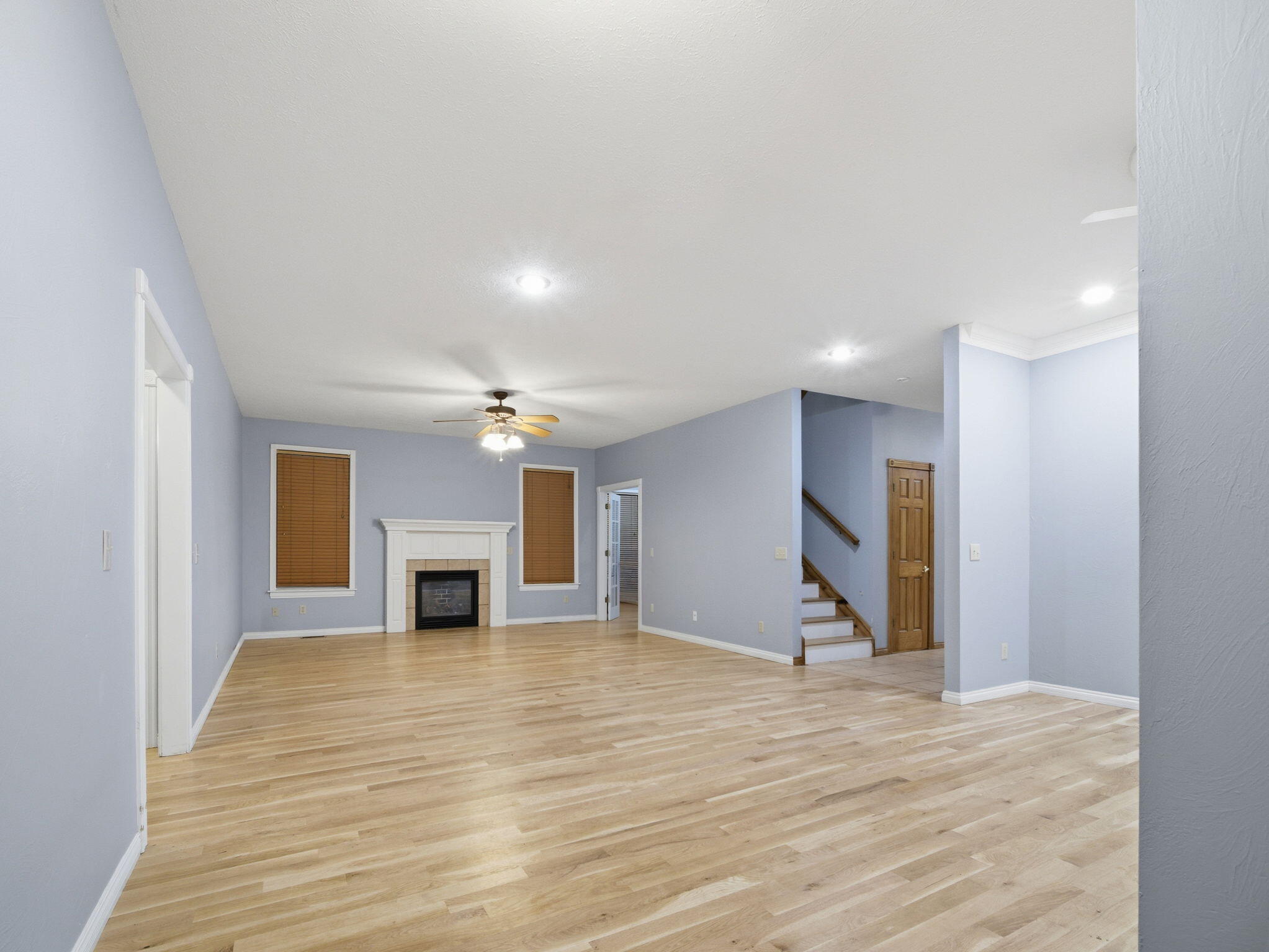 property viewer photo 4