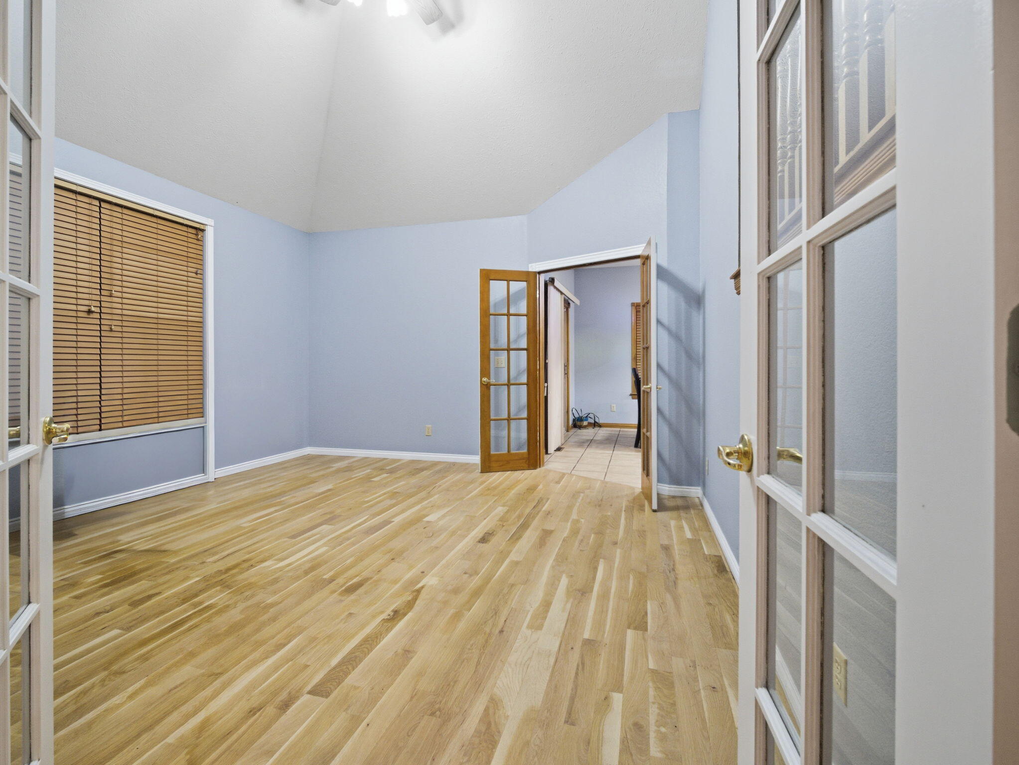 property viewer photo 9