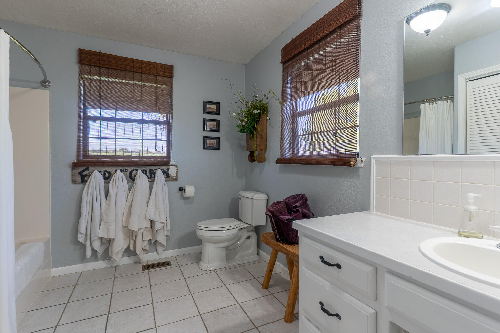 main property photo 137
