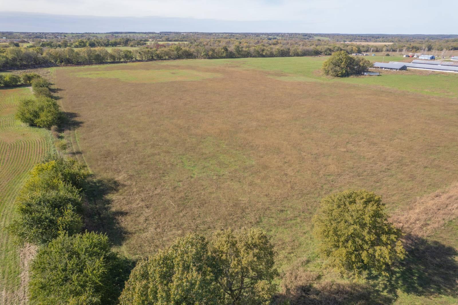main property photo 10