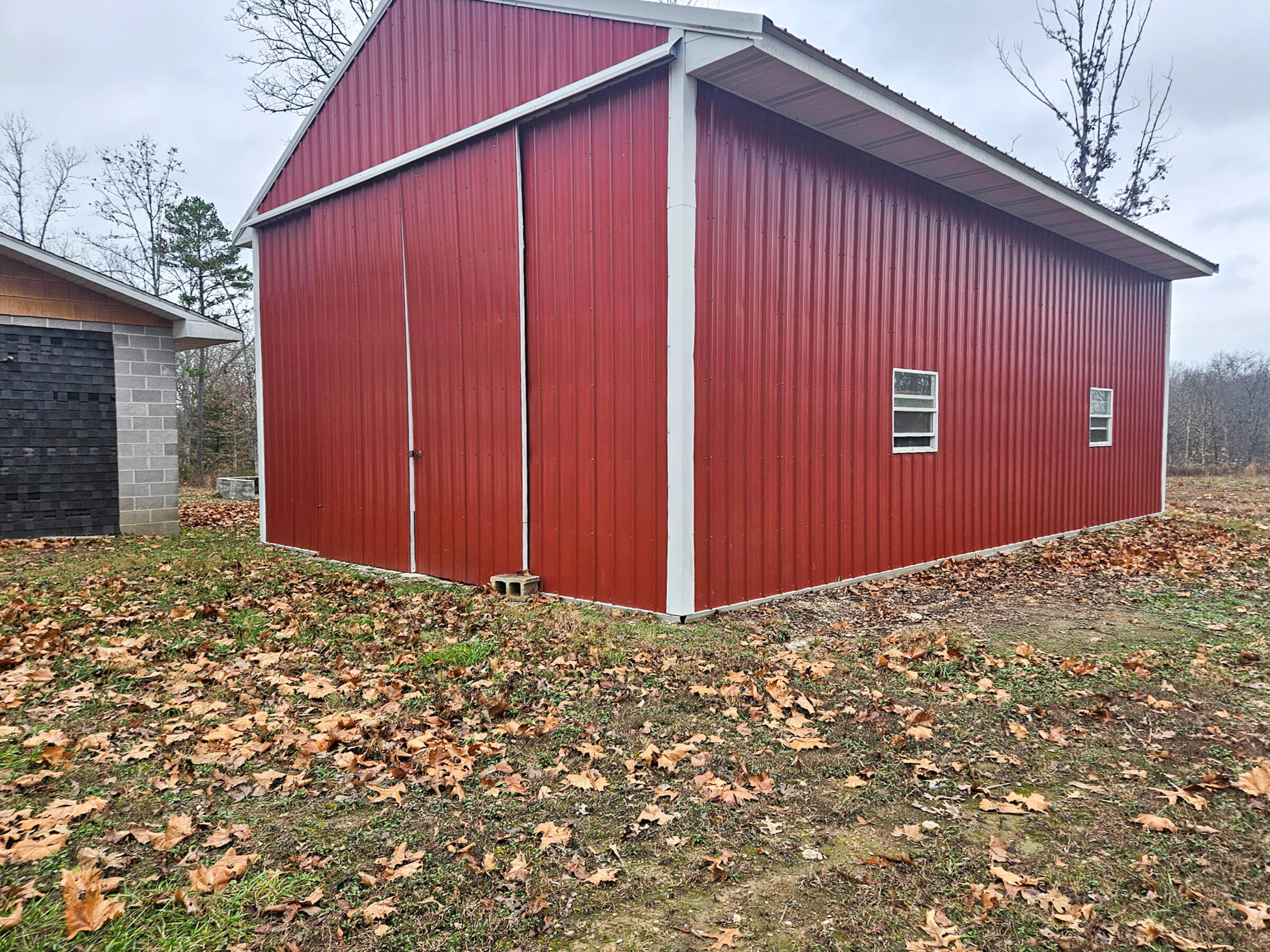main property photo 31