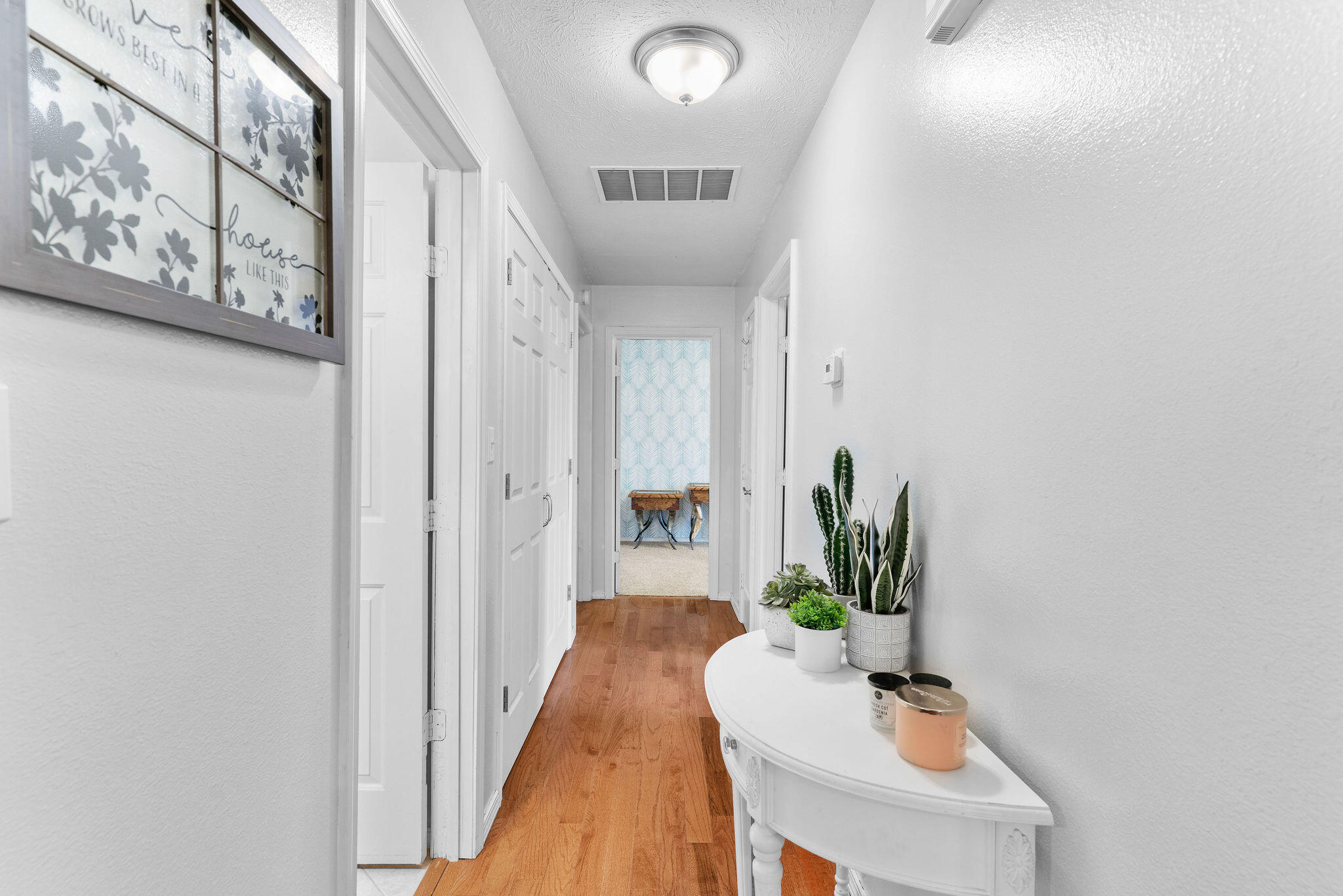 property viewer photo 12