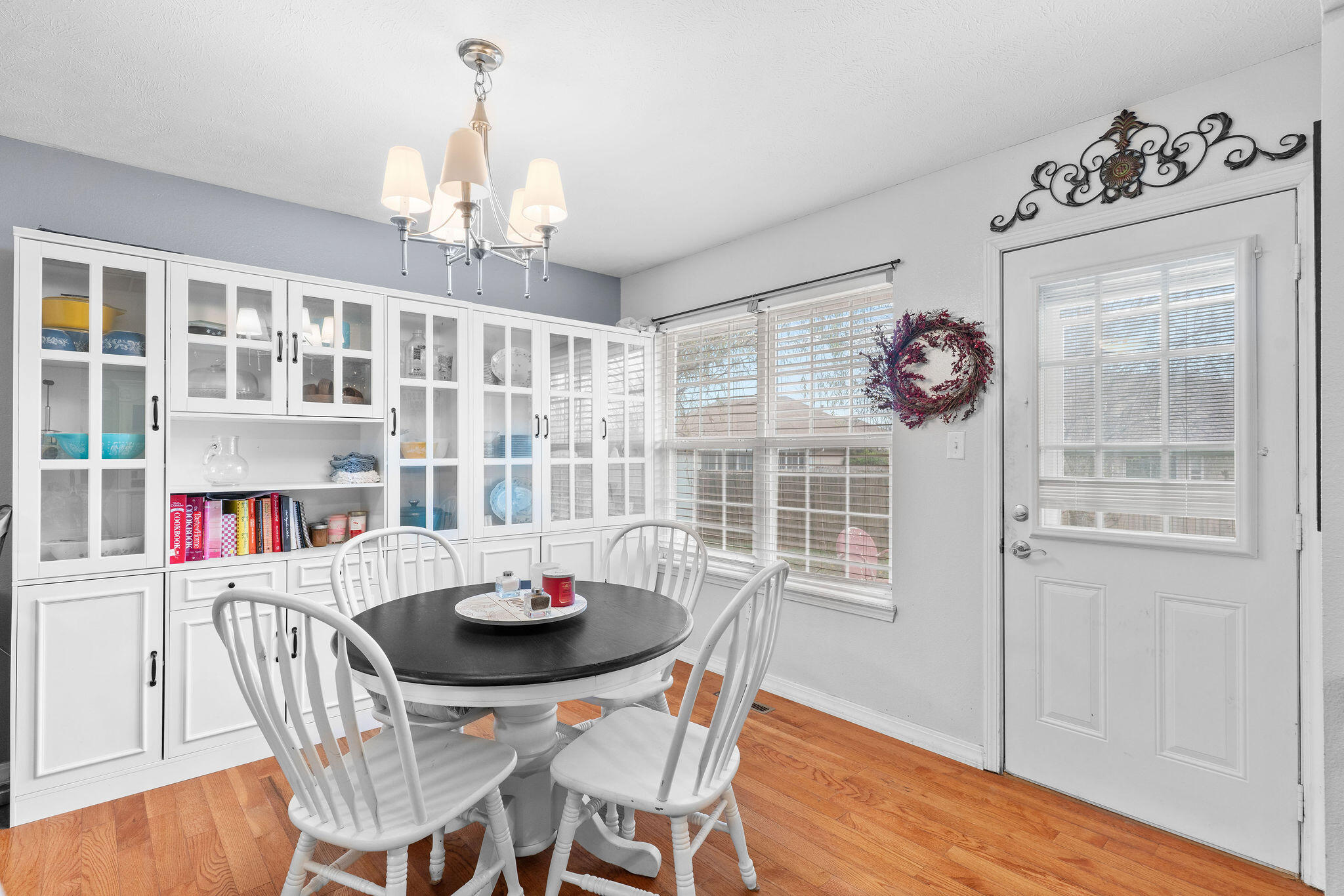 property viewer photo 7
