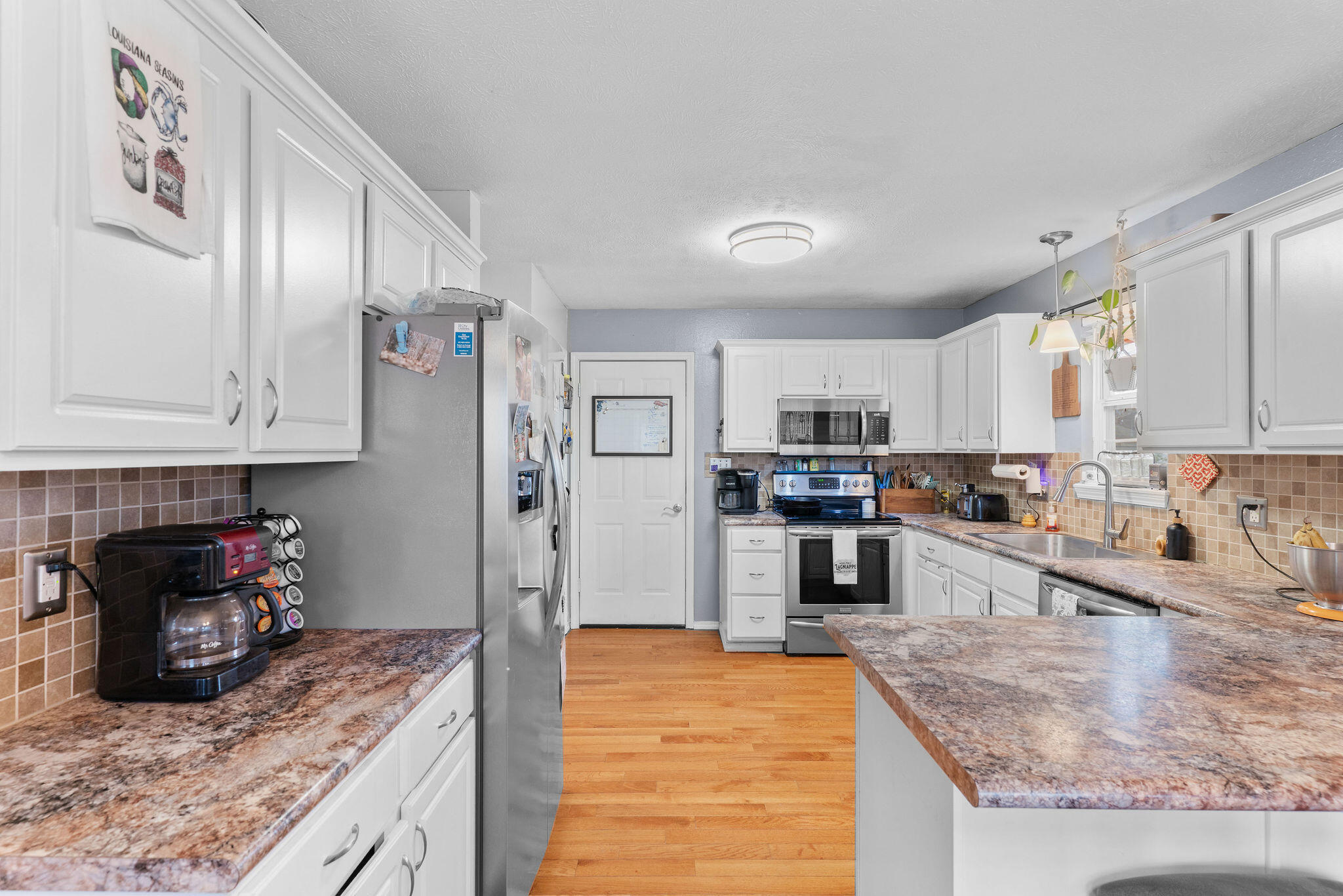 property viewer photo 9