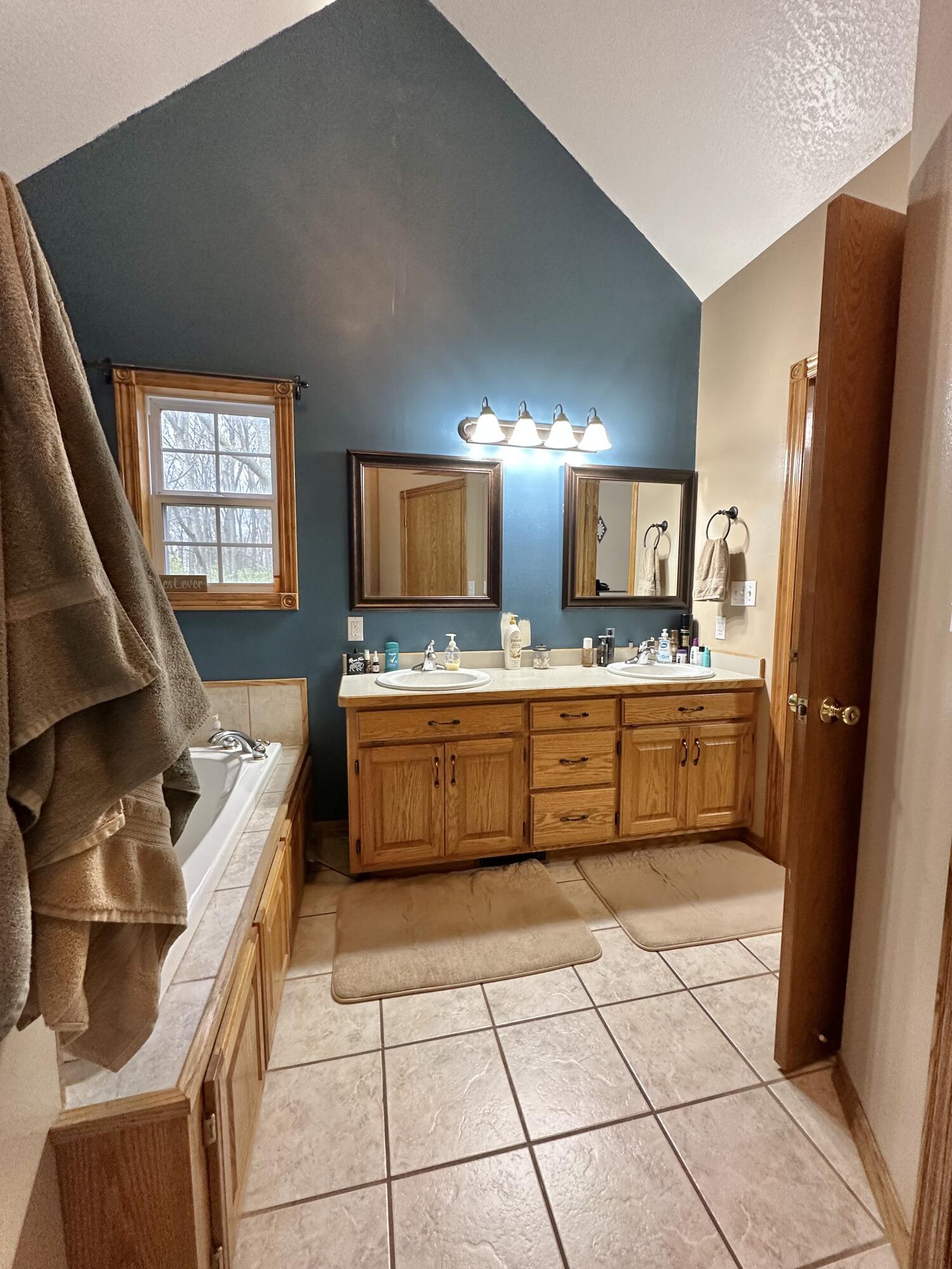 property viewer photo 11