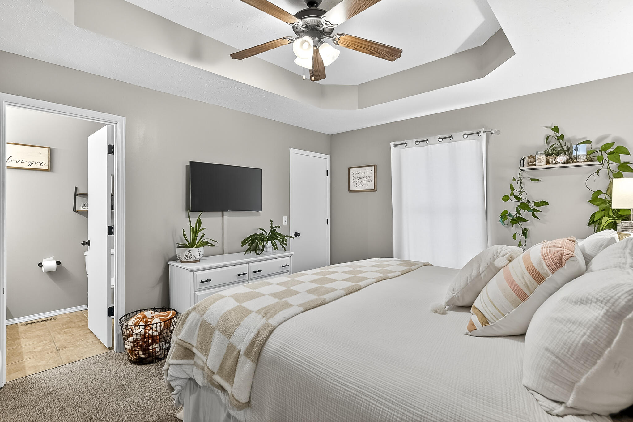 property viewer photo 12