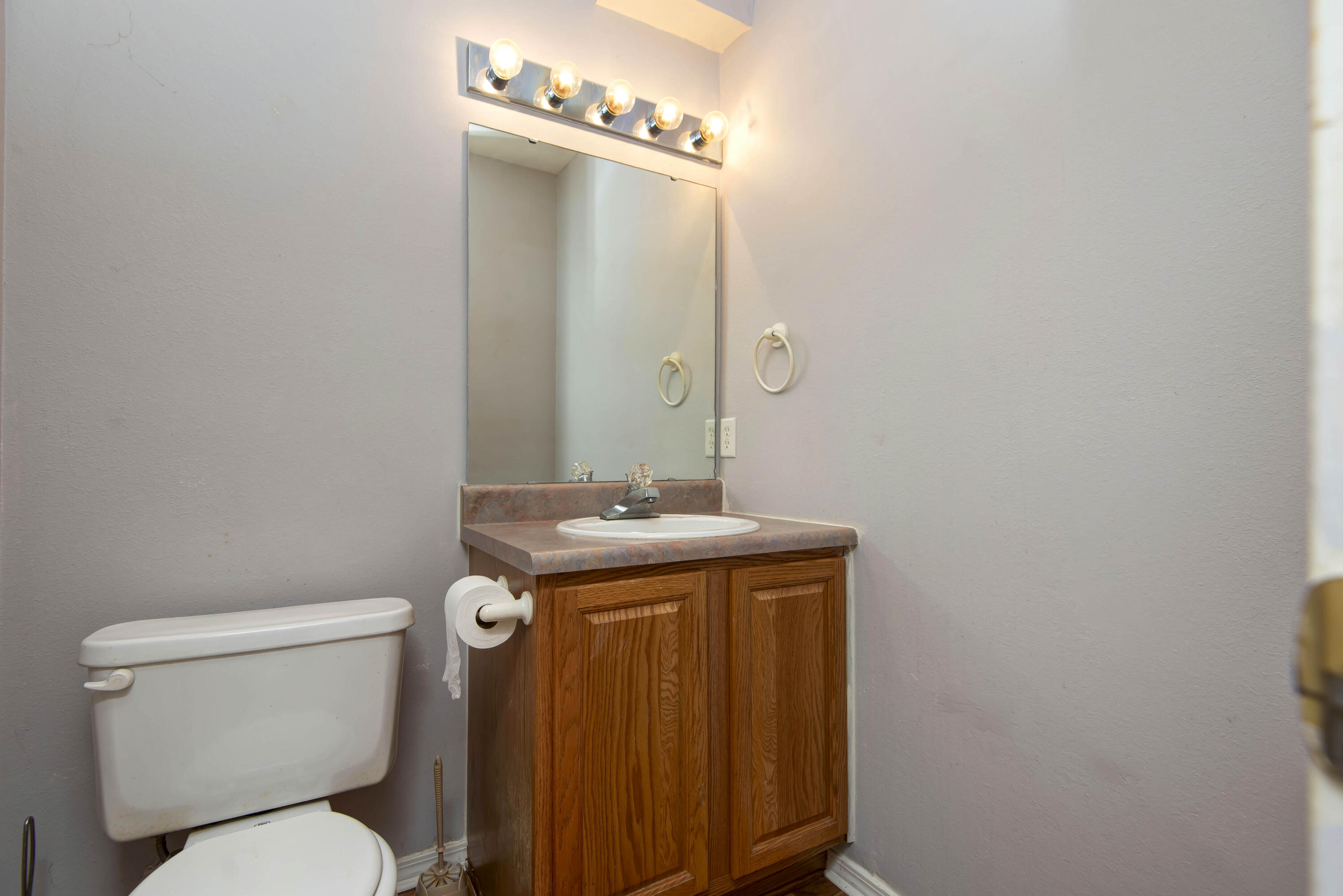 property viewer photo 10