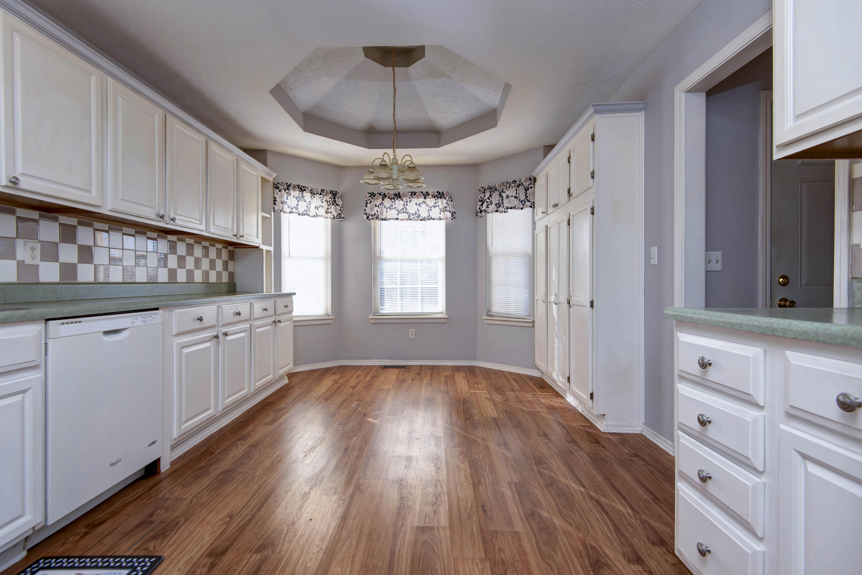 property viewer photo 5