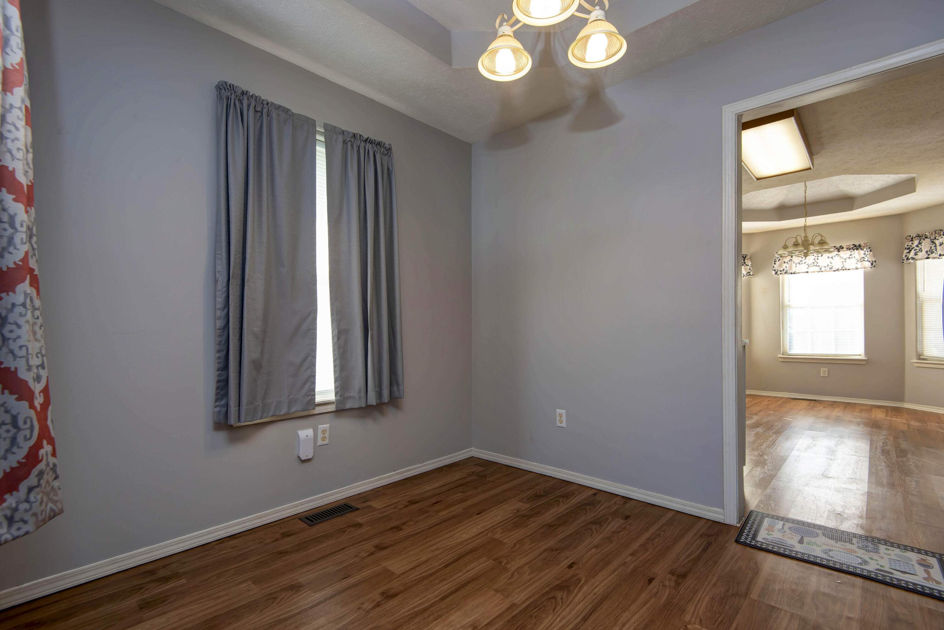 property viewer photo 6