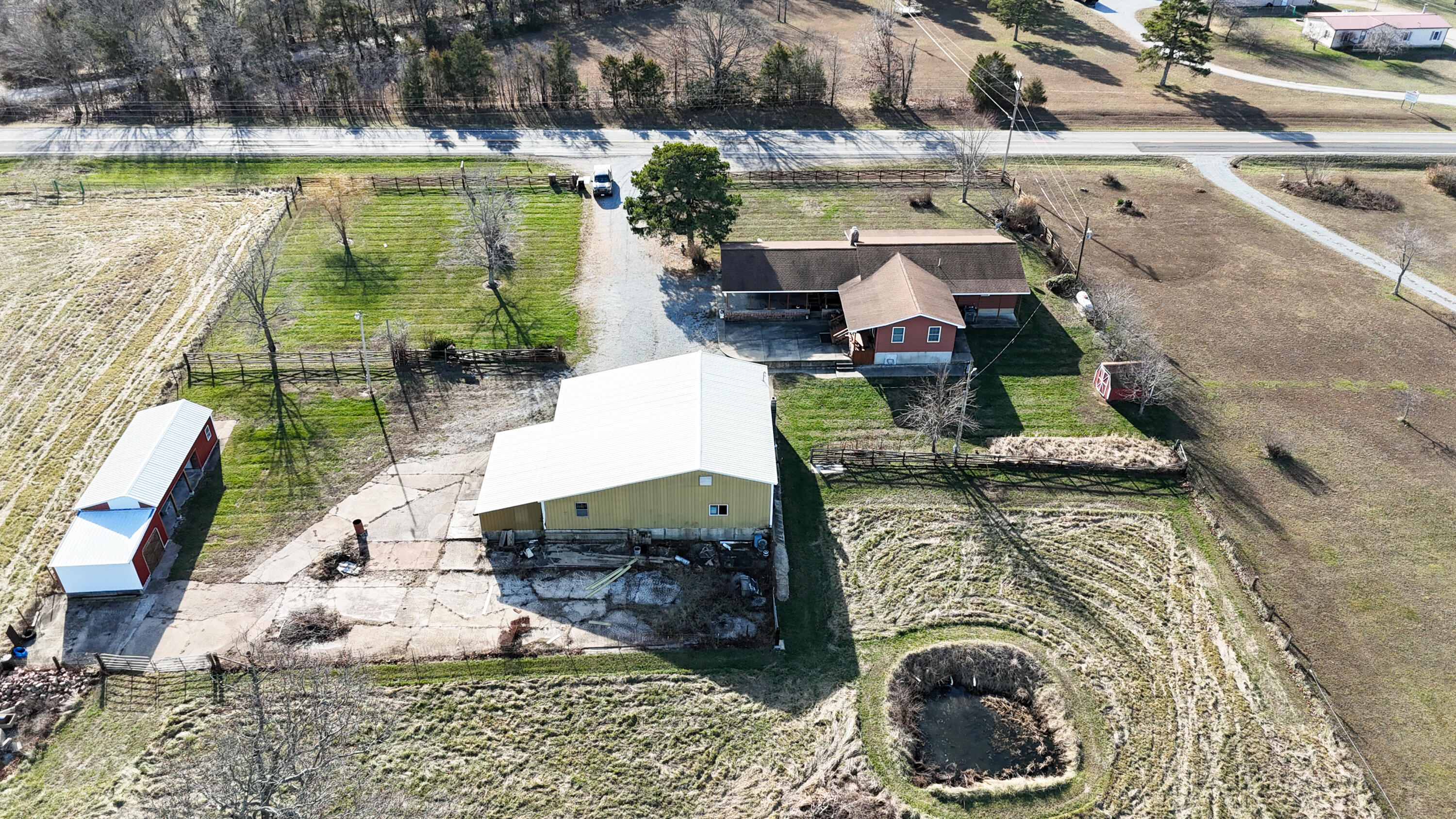 main property photo 22