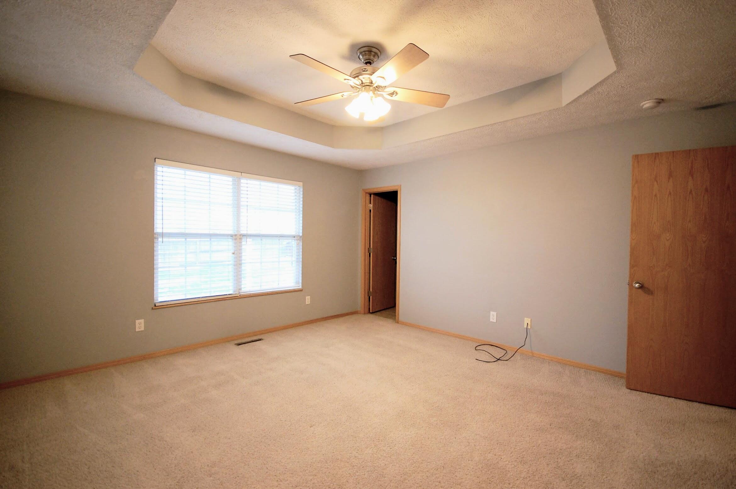 property viewer photo 16