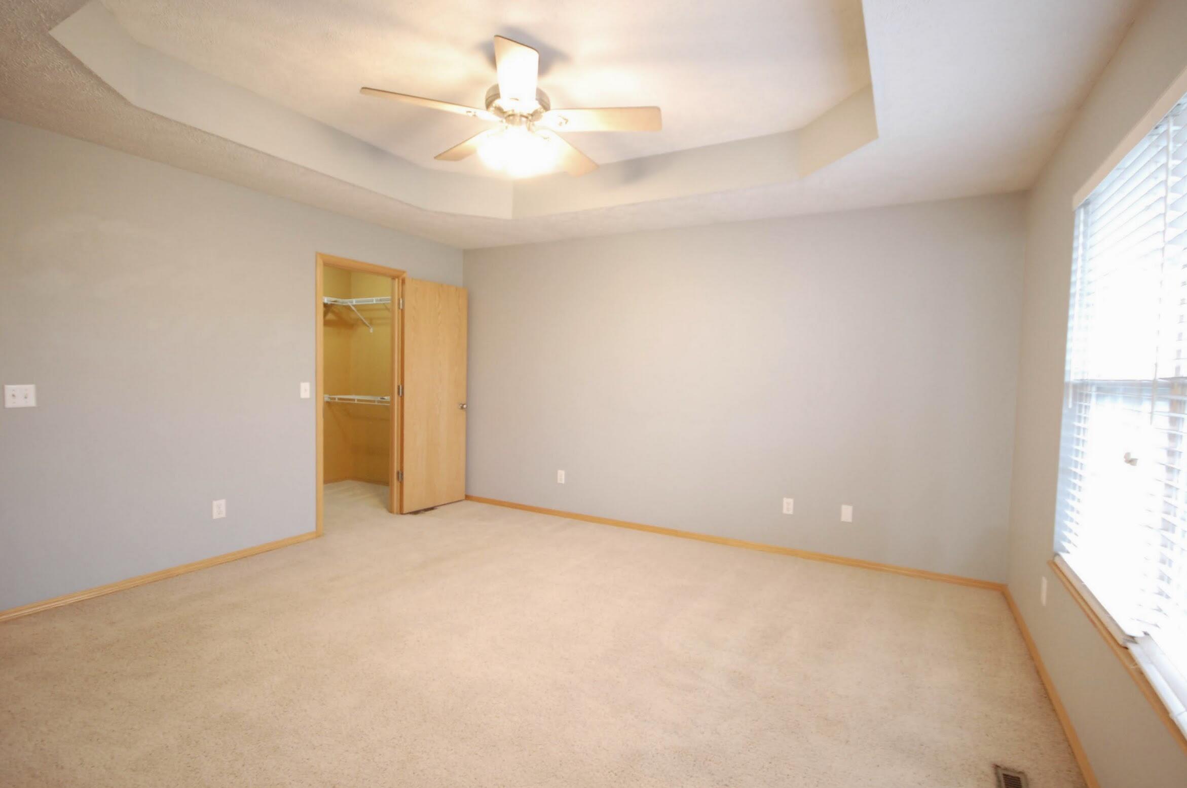 property viewer photo 17