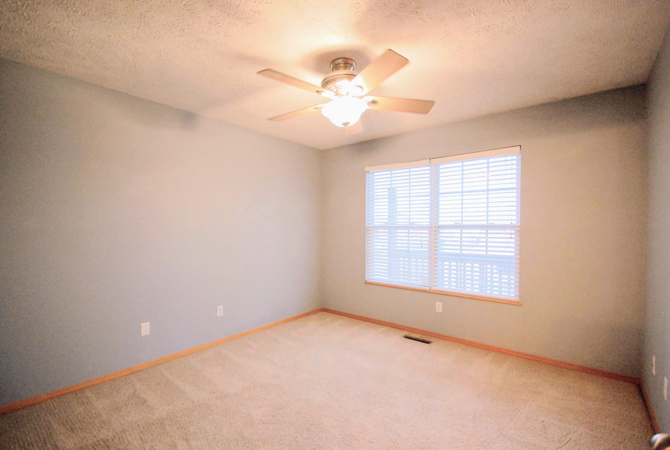 property viewer photo 22