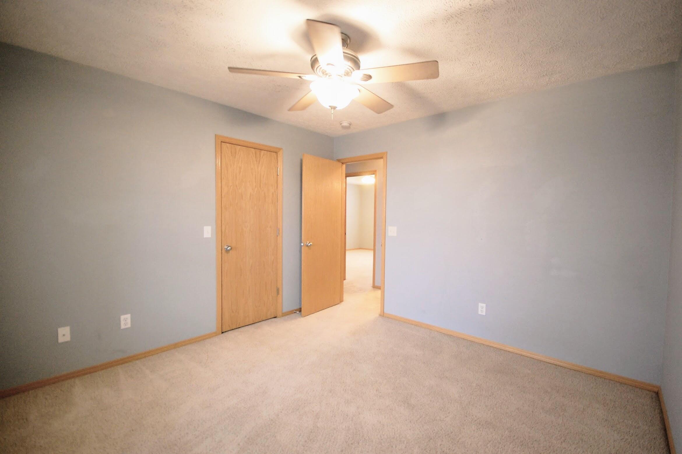 property viewer photo 23