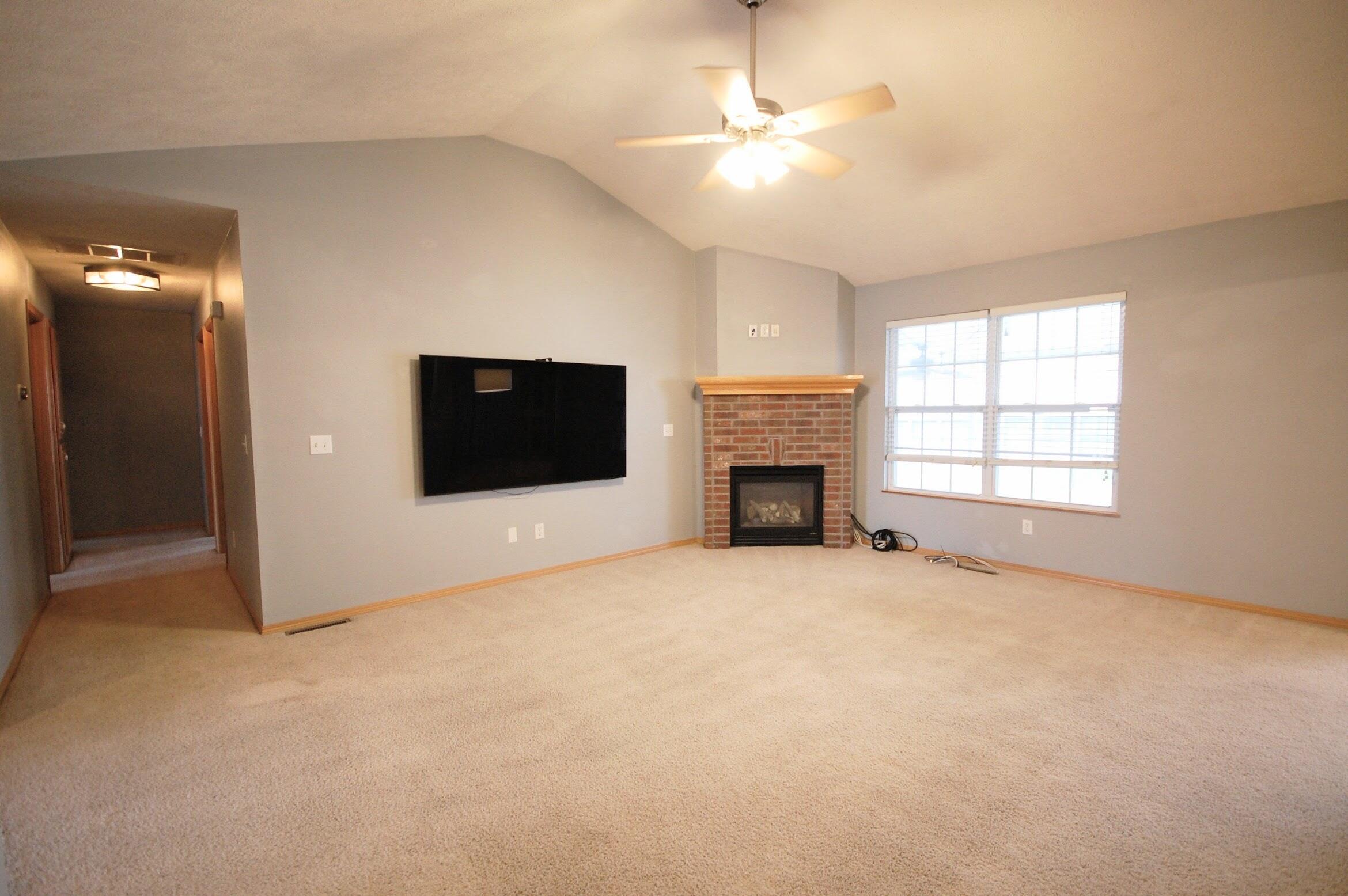 property viewer photo 5