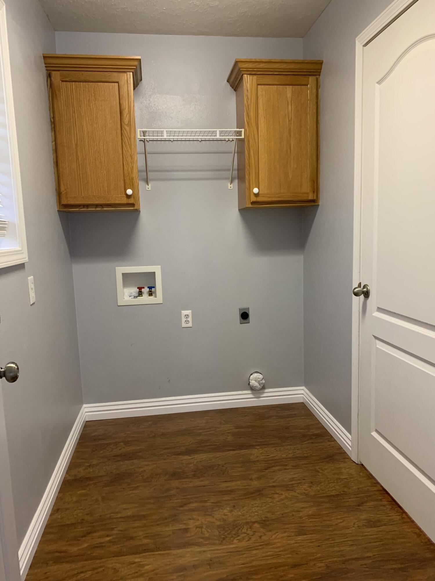 property viewer photo 18