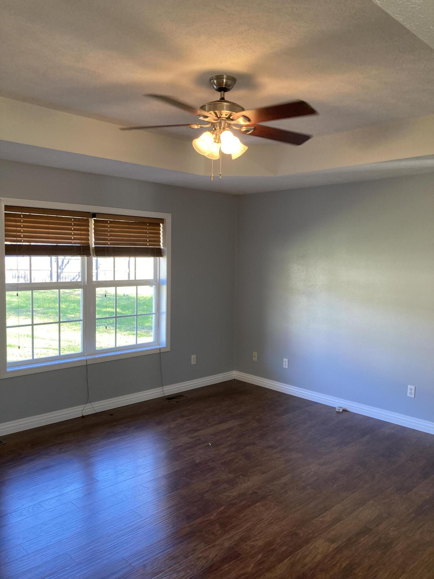 property viewer photo 22