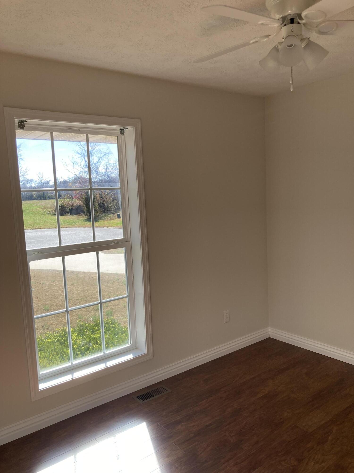 property viewer photo 24
