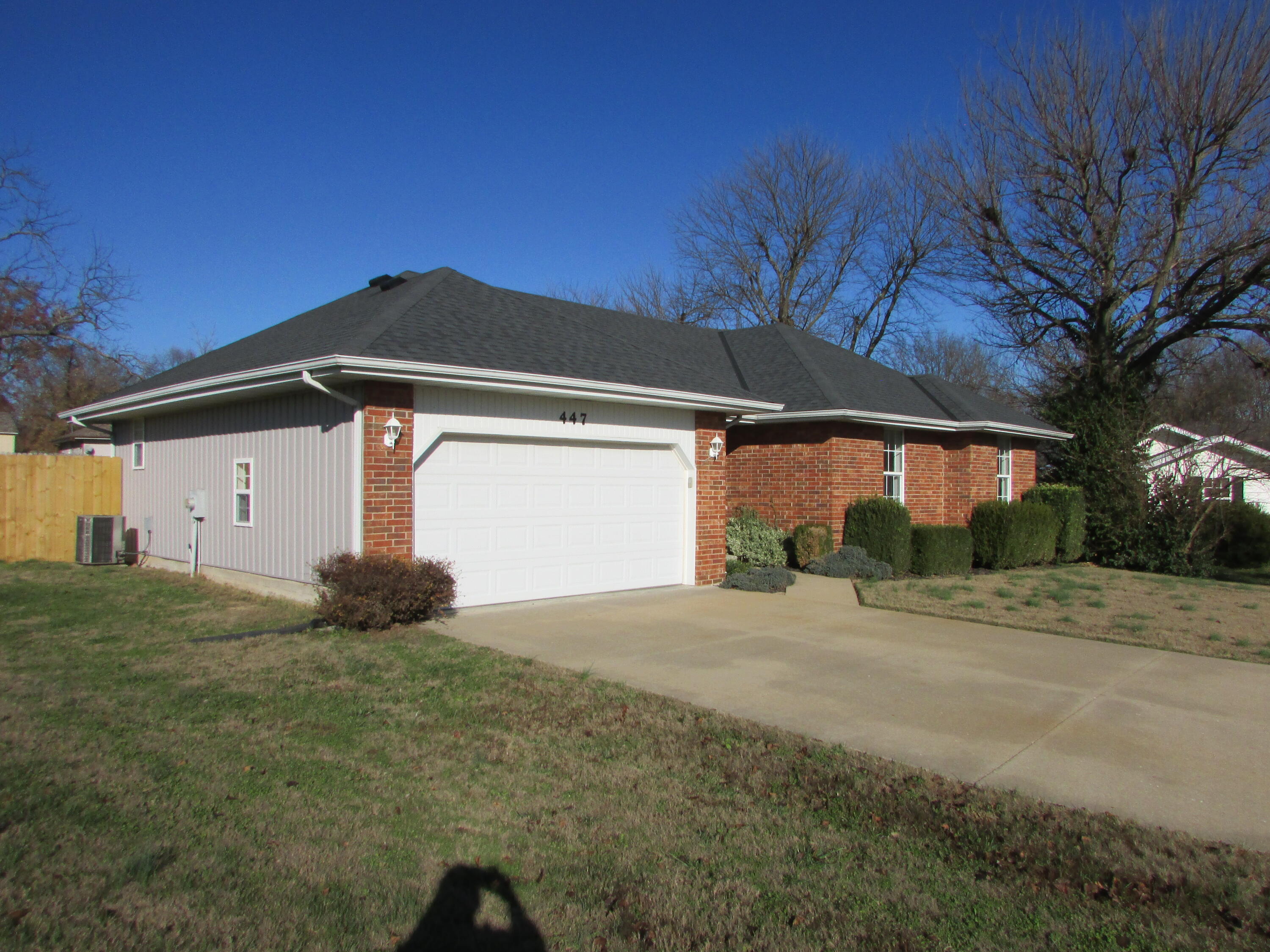 property viewer photo 3