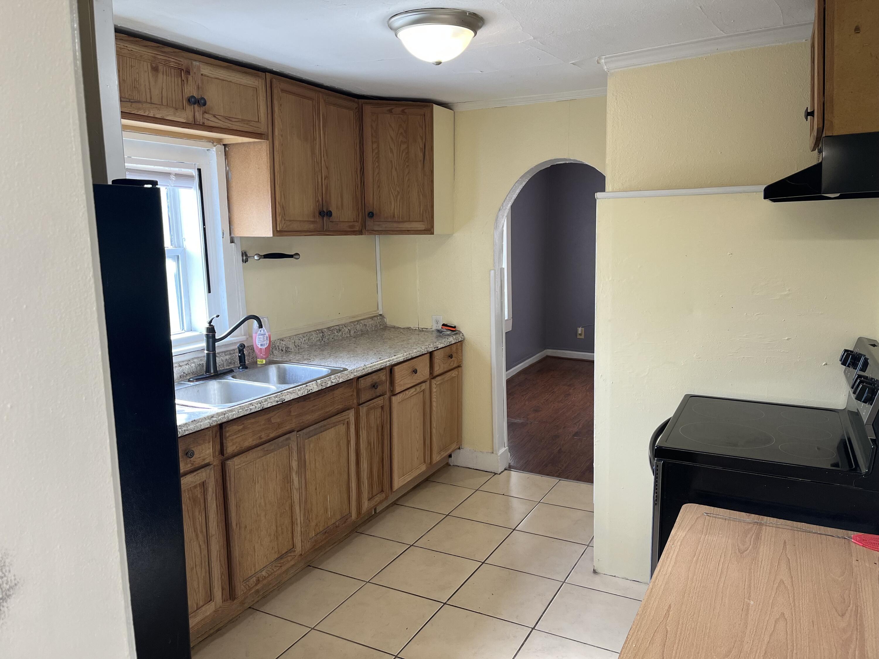 property viewer photo 2