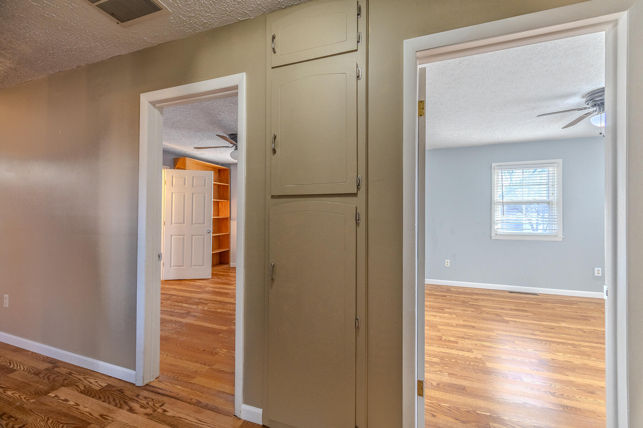 property viewer photo 16