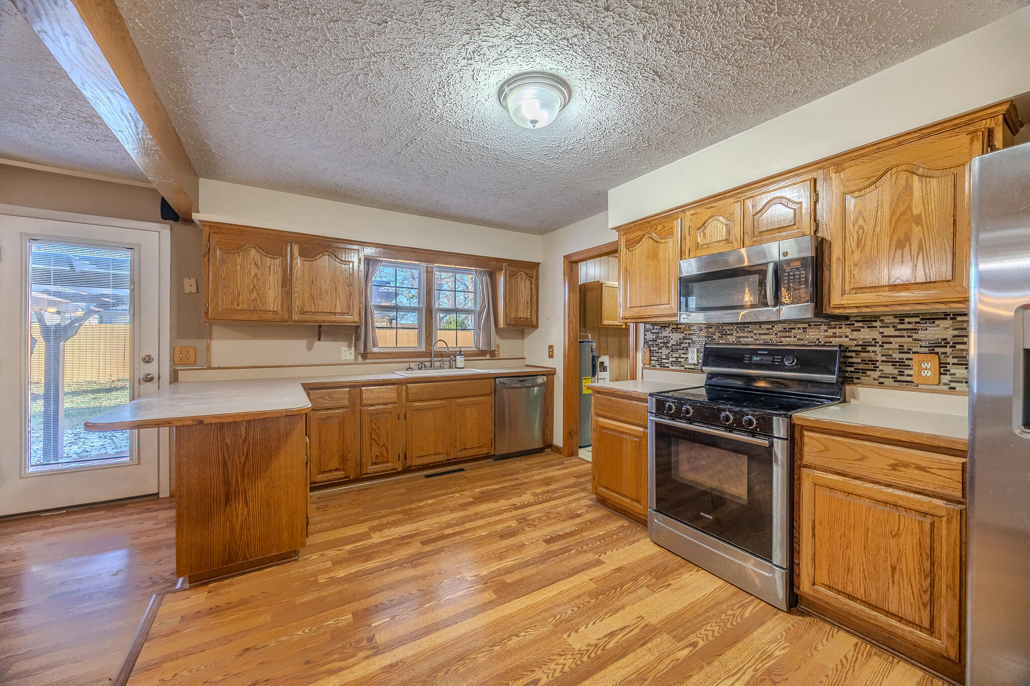 property viewer photo 8