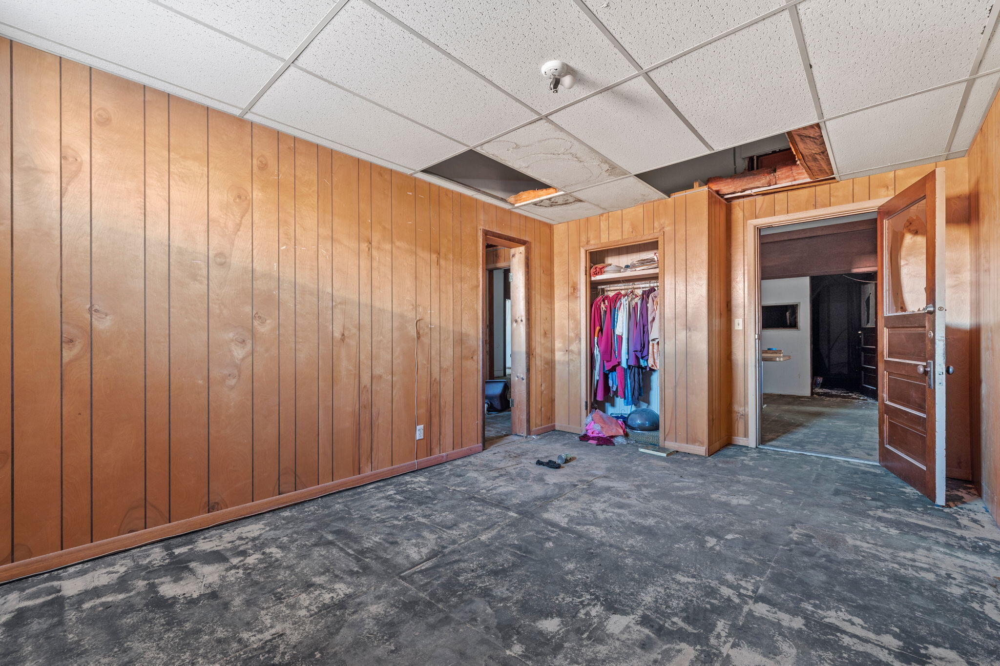 main property photo 40