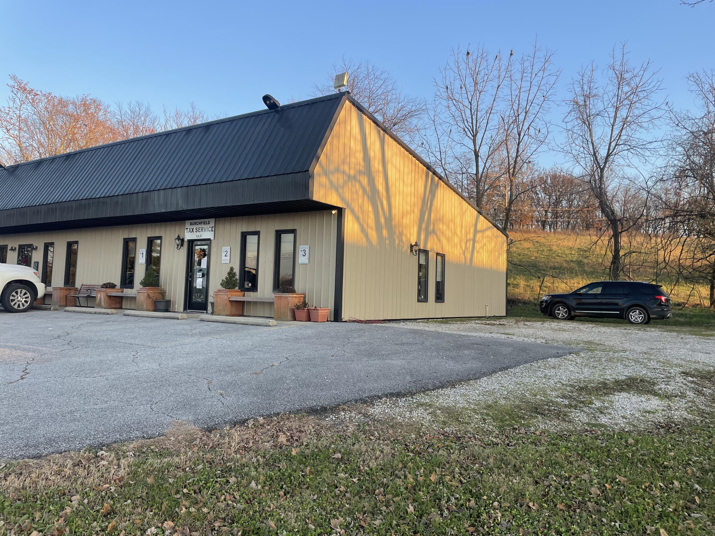 main property photo 14