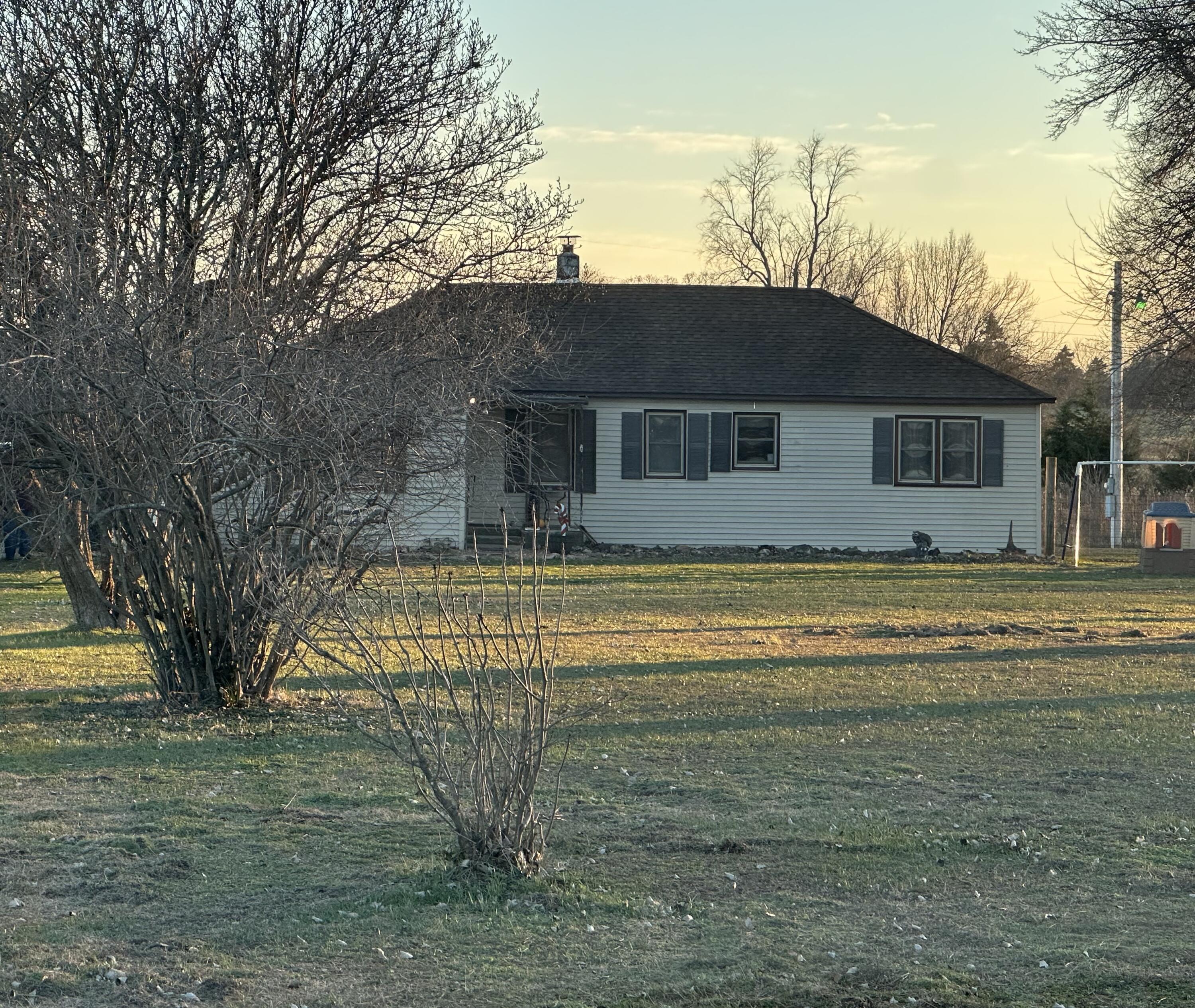 main property photo 5