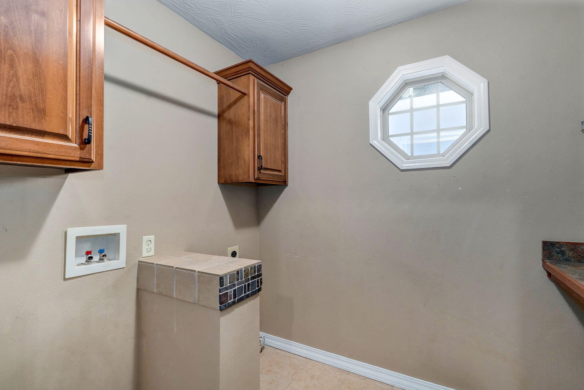 property viewer photo 13