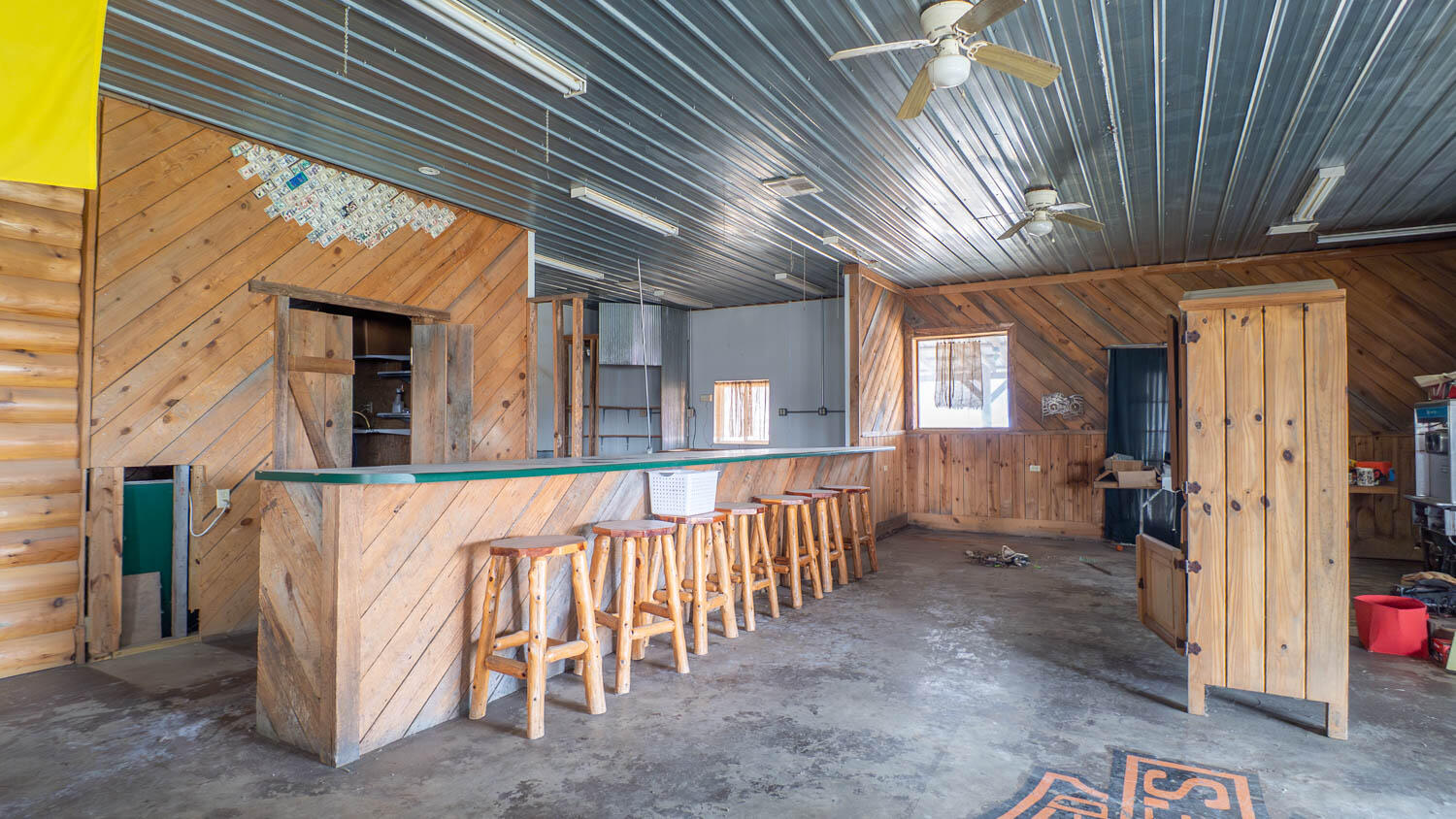 main property photo 13