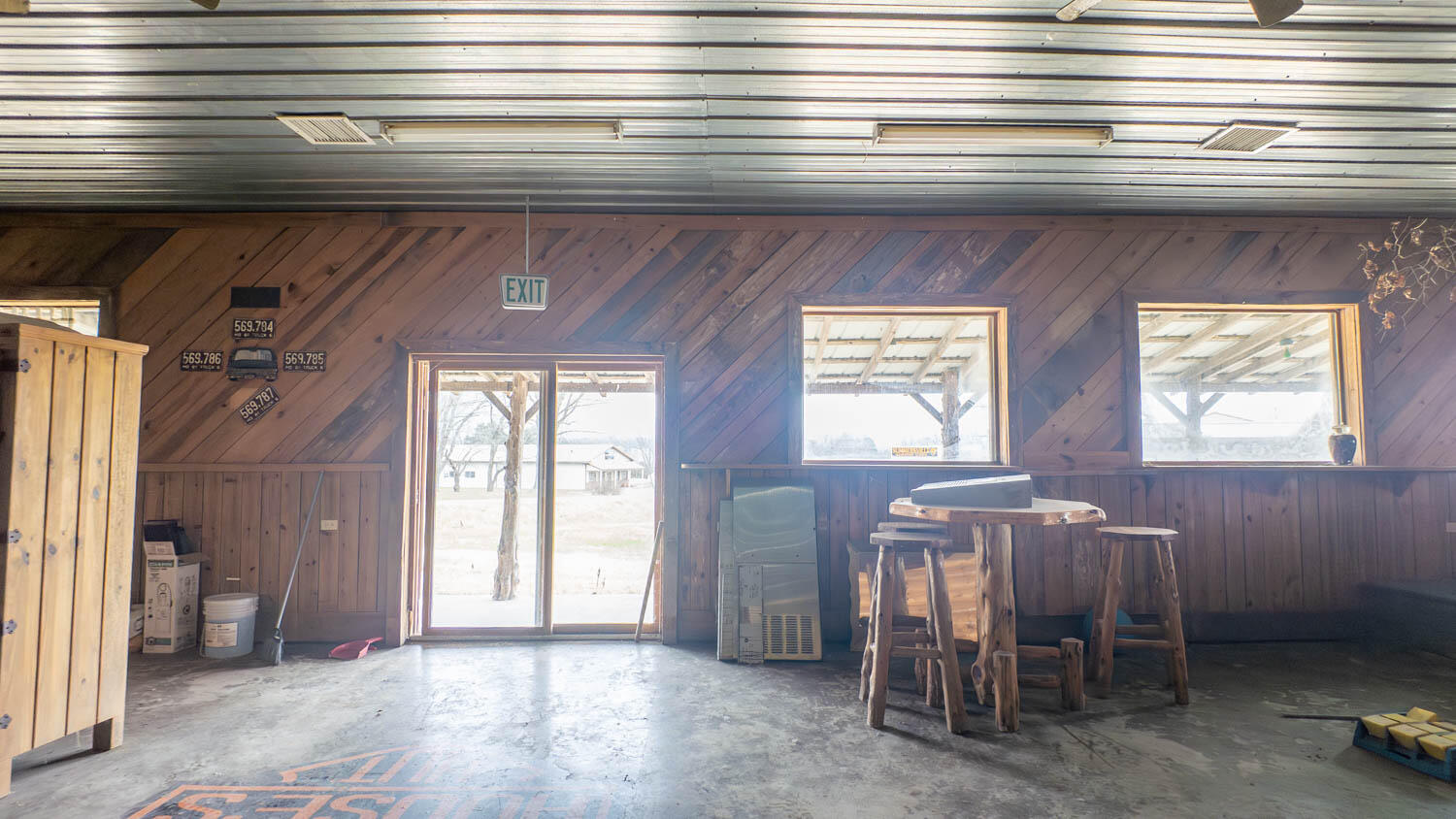 main property photo 18