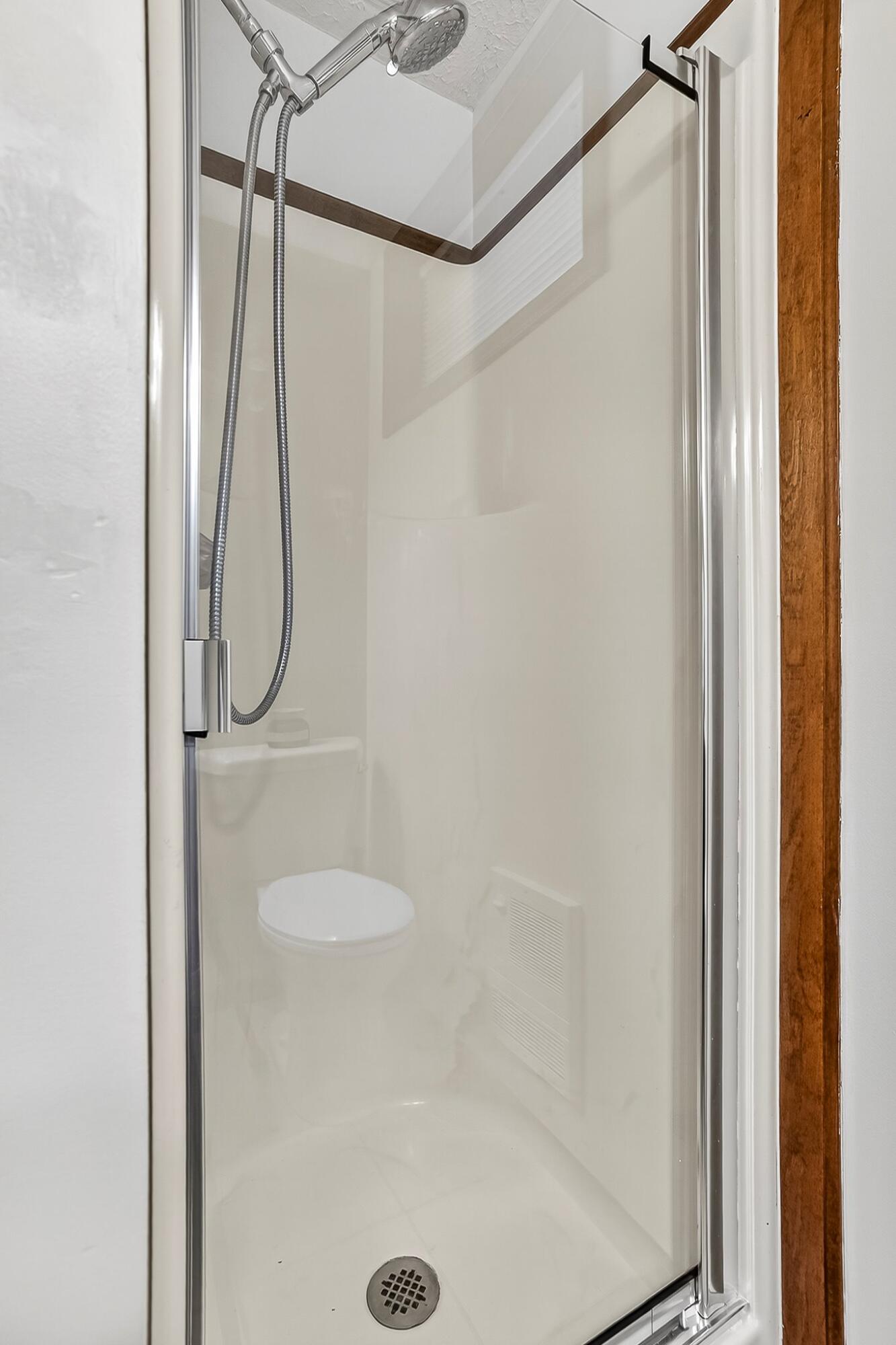 property viewer photo 19