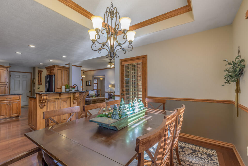 property viewer photo 18