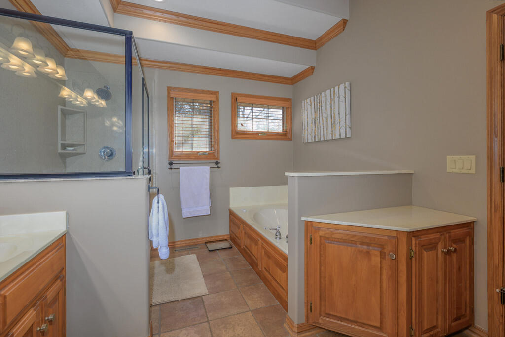 property viewer photo 23