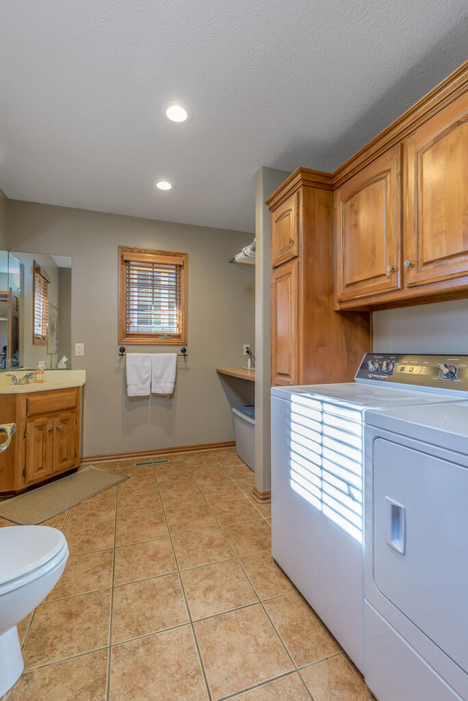 property viewer photo 30