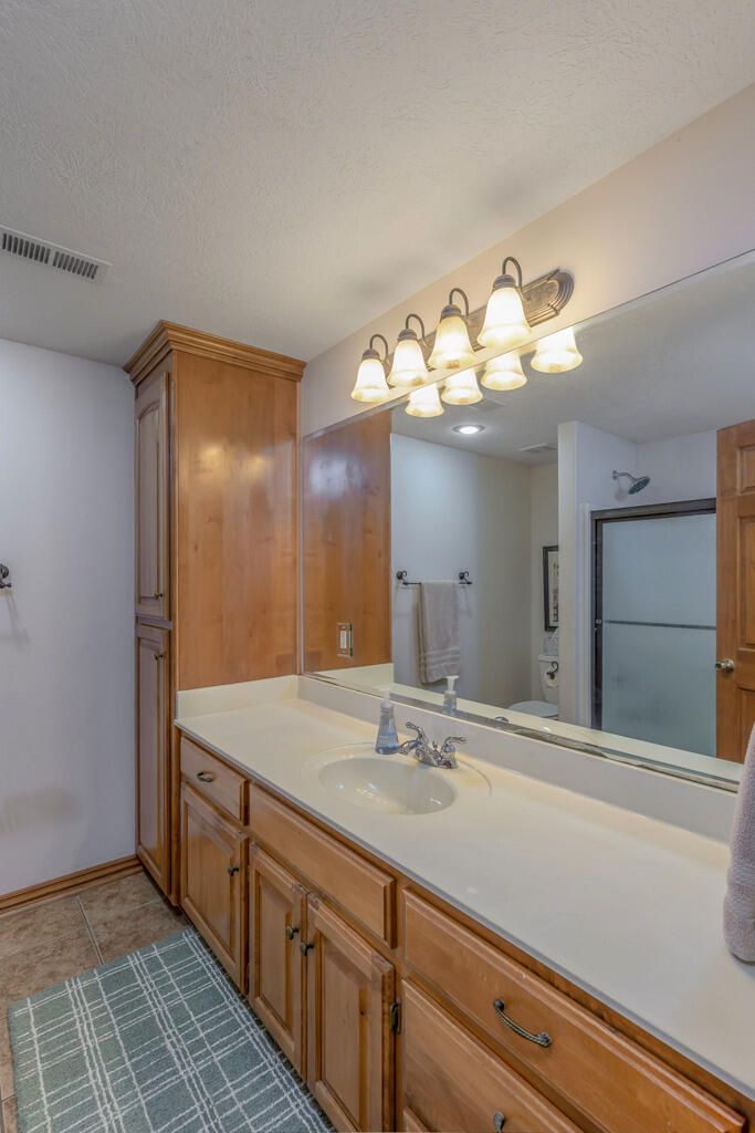 property viewer photo 37