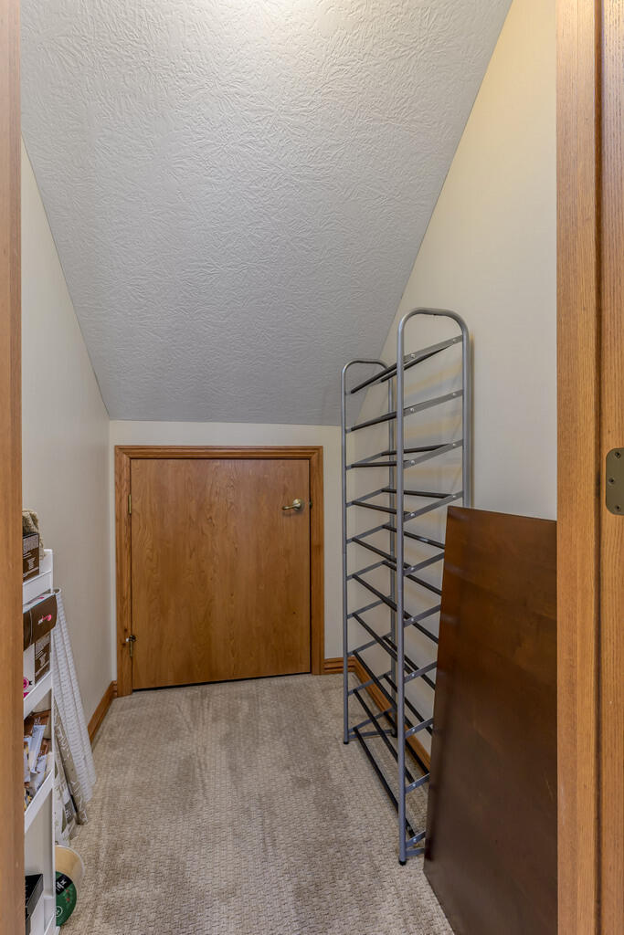 property viewer photo 44