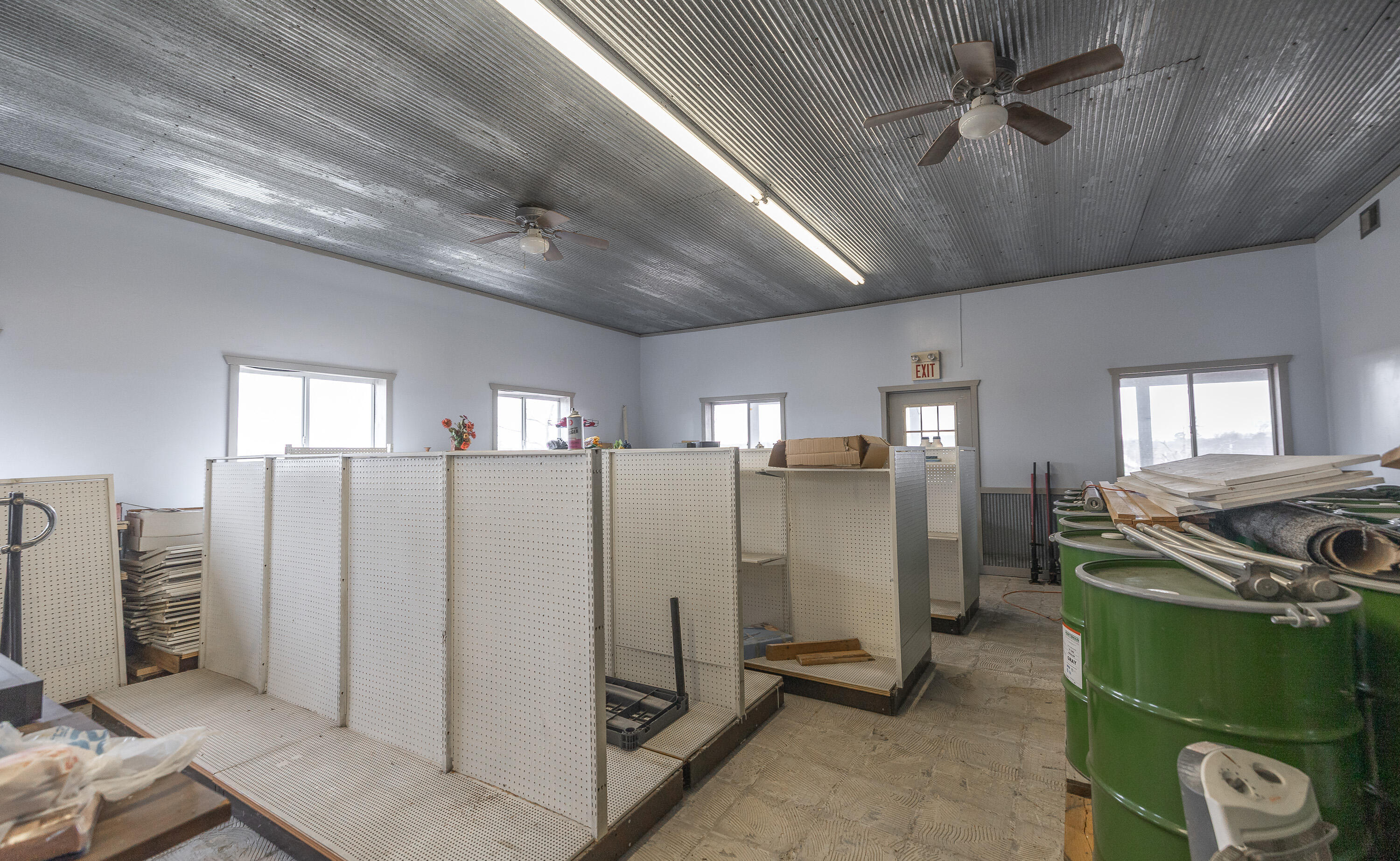 main property photo 53