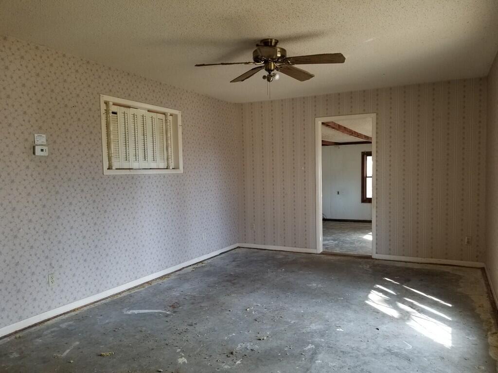 property viewer photo 11