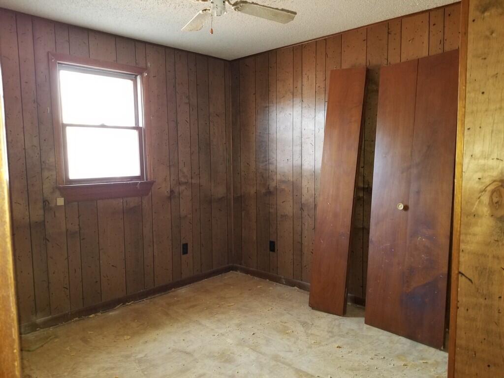property viewer photo 16