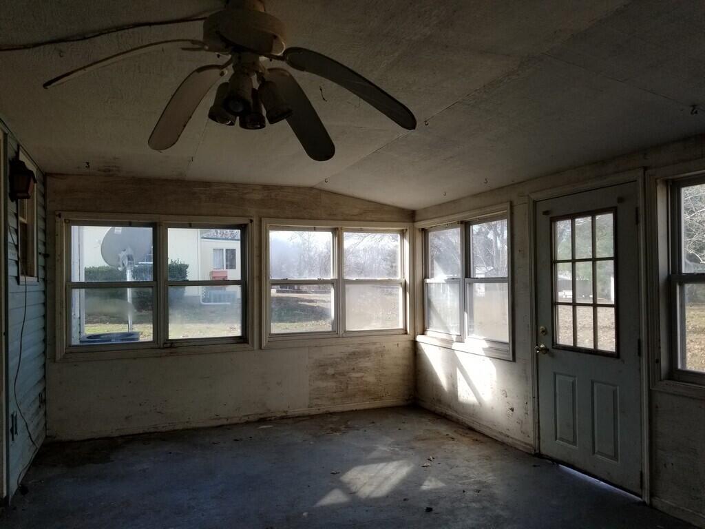 property viewer photo 19