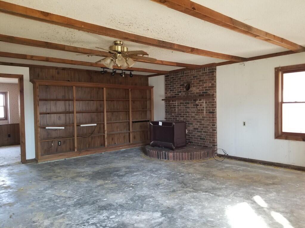 property viewer photo 8