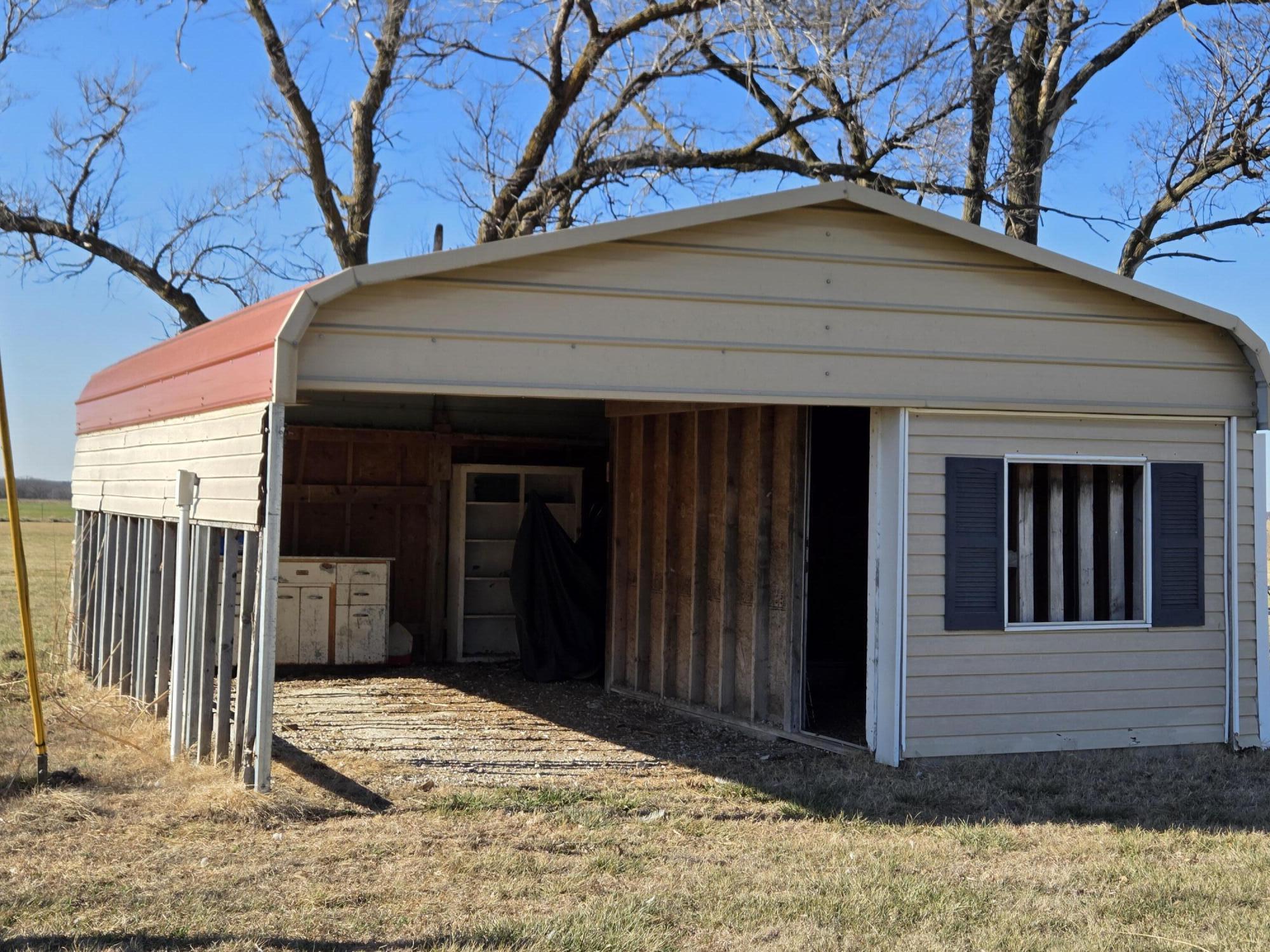 main property photo 7